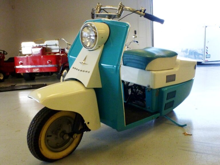 Scooters For Sale | Cushman Club of America
